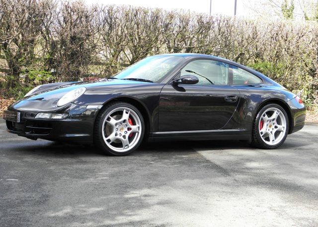 PORSCHE 911 (997)  CARRERA 4S - JR Motor Company | Independent Porsche  Specialists