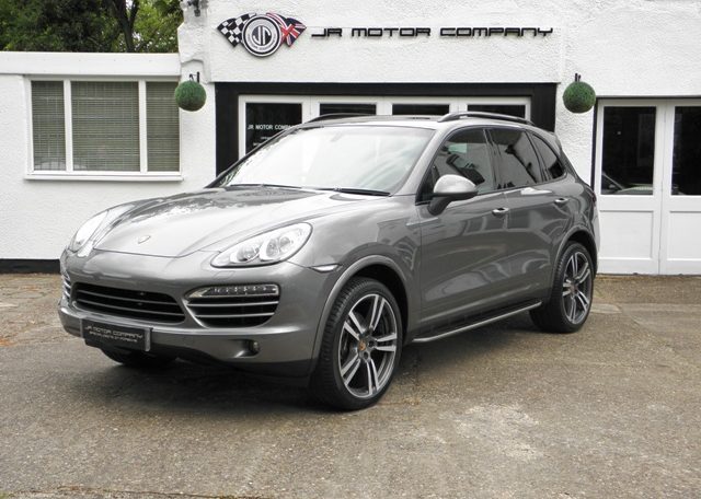 PORSCHE CAYENNE (958) 3.0 DIESEL TIPTRONIC S JR Motor